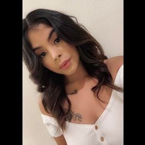 Meet your Posher, Sylvia